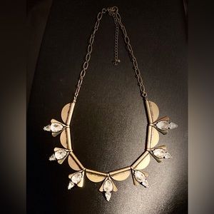 Very cute Diamonte and gold tone statement necklace